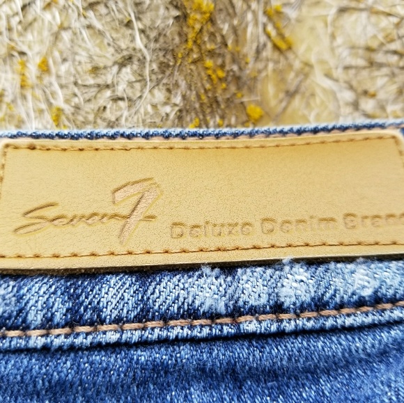 Seven7 Denim Jeans - Picture 3 of 8
